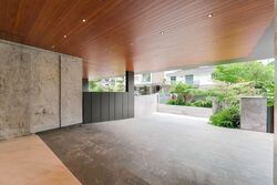 Shrewsbury Road (D11), Terrace #536270261